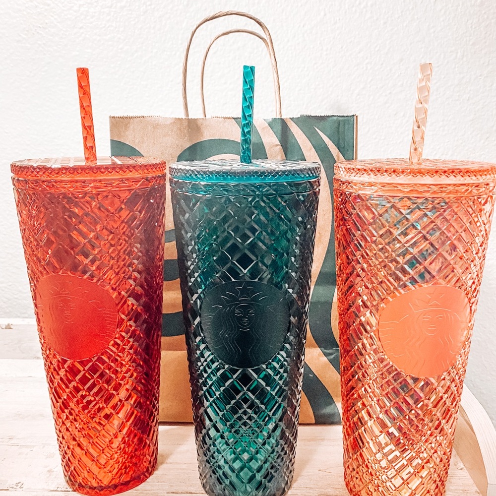 STARBUCKS HOLIDAY COLLECTION 2021